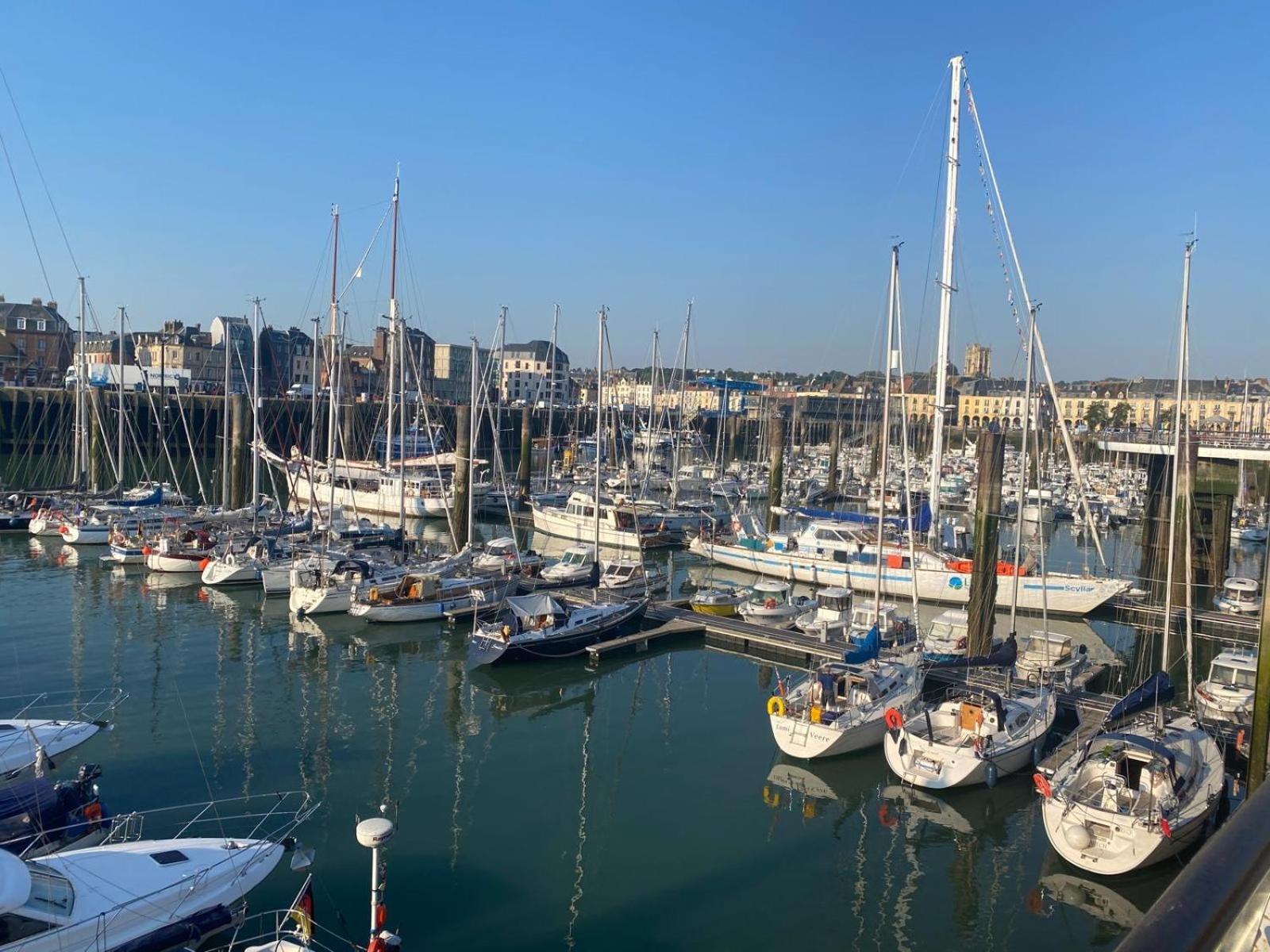 L'Ecume Des Jours Vue Mer Dieppe Exterior foto